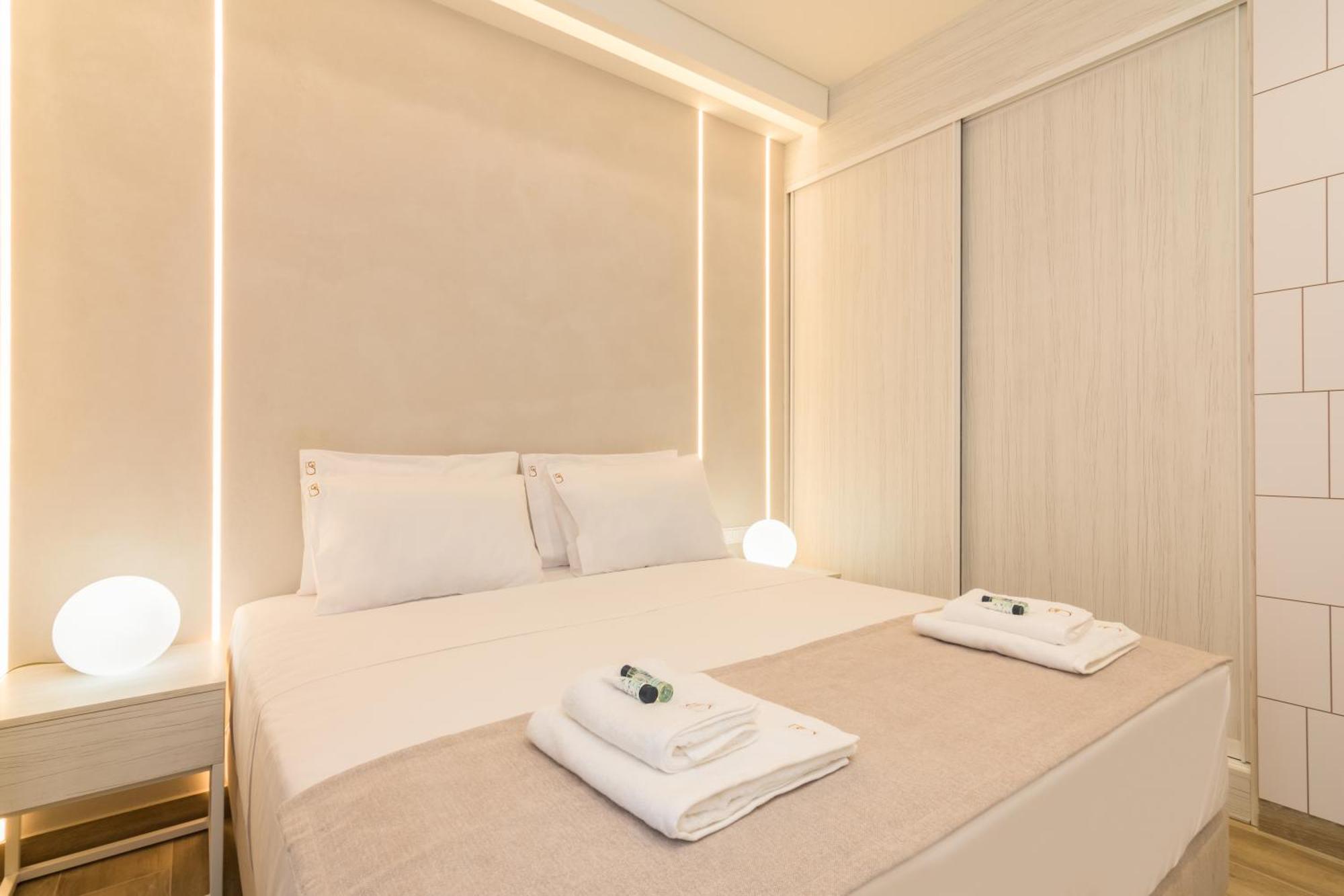 Socrates Fully Equipped Apartments With Unique Design Atena Exterior foto