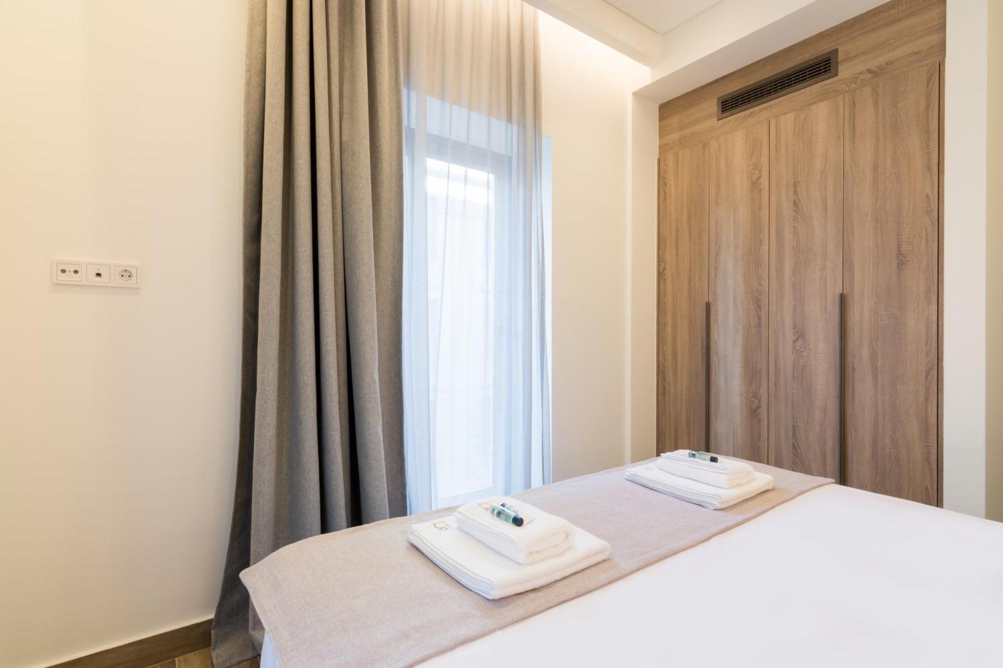 Socrates Fully Equipped Apartments With Unique Design Atena Exterior foto